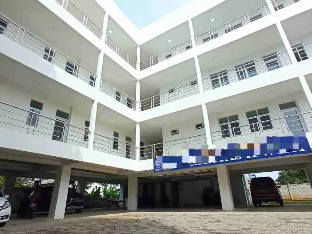 Gedung Serba Guna 4 Lantai di Jual / Sewa, Lokasi Strategis berada di kawasan ramai di Ciracas Jakarta Timur.