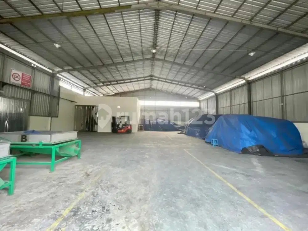 Dijual Cepat Gudang Zona Industri Lokasi Kebakkramat, Karanganyar Luas 7653m2 BU!!