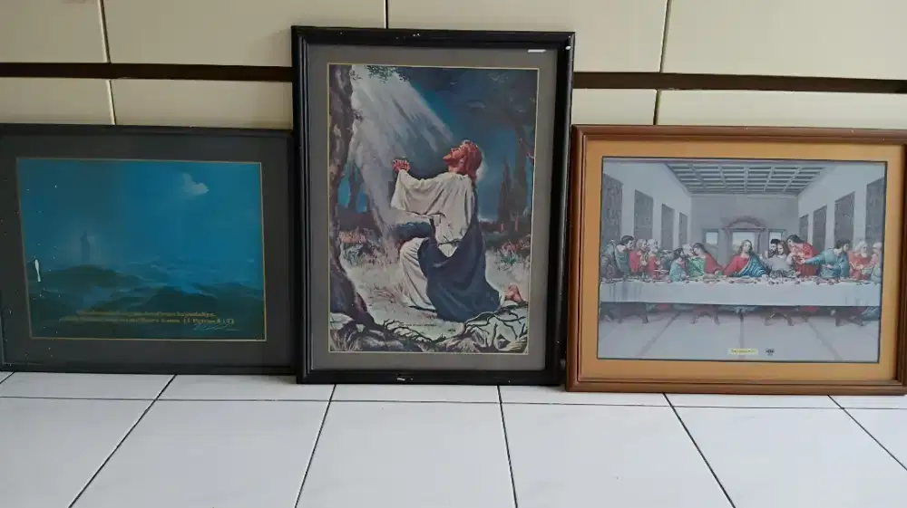 Lukisan / Hiasan Dinding Rumah