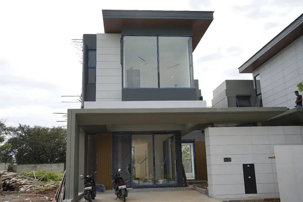 DIJUAL RUMAH – THE PORTICO AT SHILA SAWANGAN