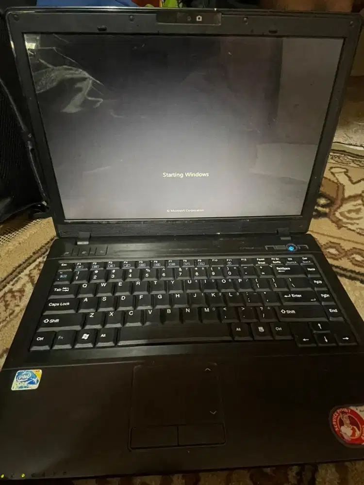 Laptop NEON Intel Core 2 – Windows – Siap Pakai – Murah