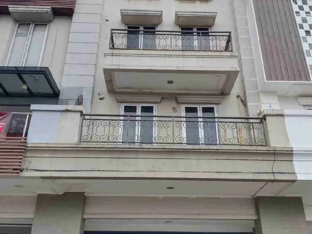 Ruko Bisnis Green lake Sunter Jakarta Utara