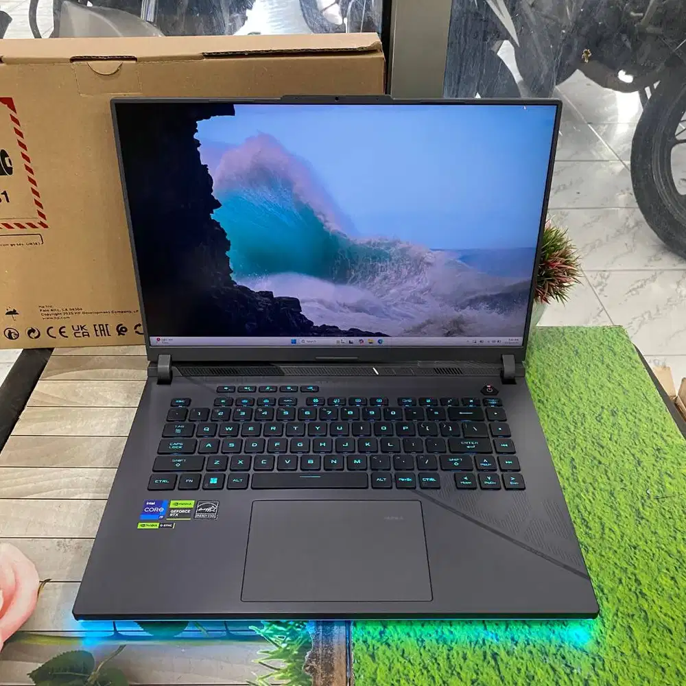 Asus ROG Strix G16 G614JVR Core i9-14900HX 16GB 1TB 16 QHD+ RTX 4060