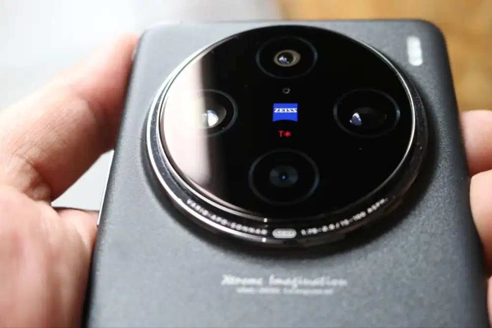 Vivo x 100 Pro Like New