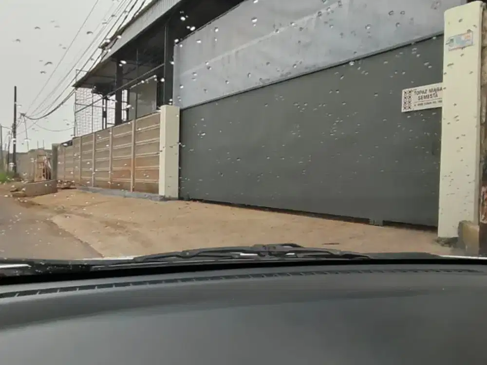 DISEWAKAN GUDANG CURUG