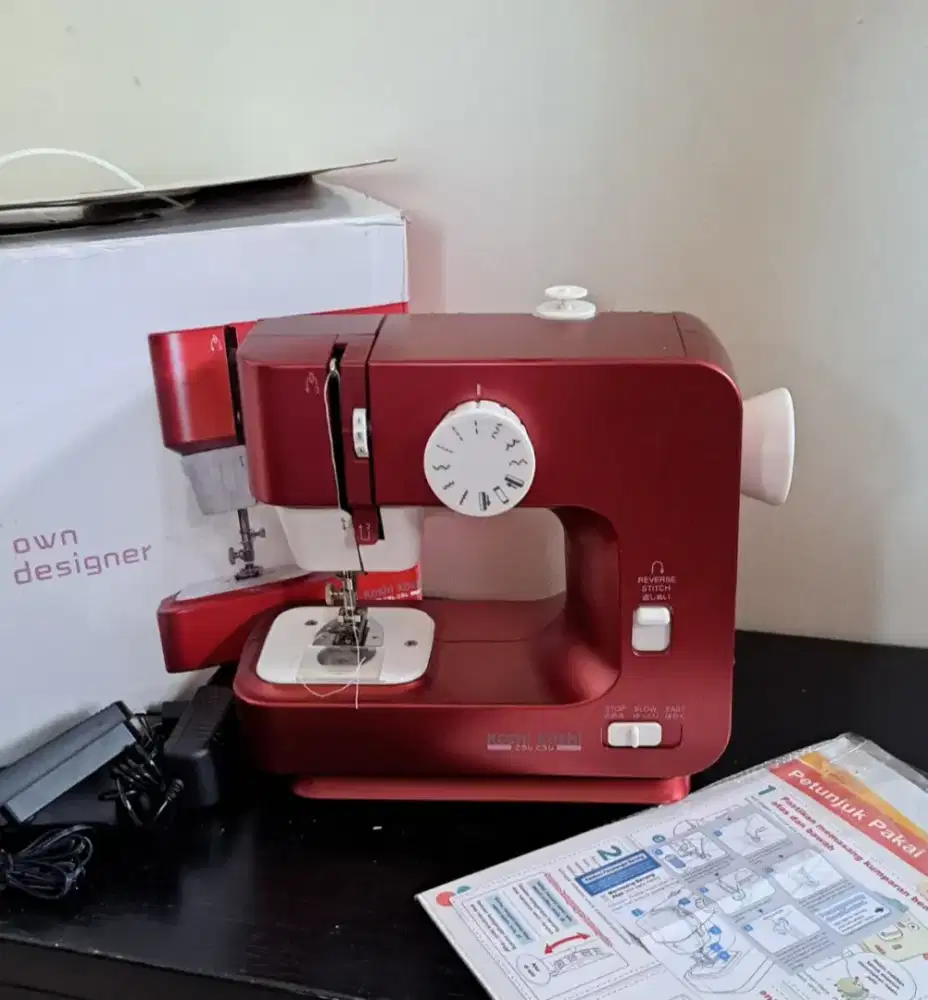 Mesin jahit mini