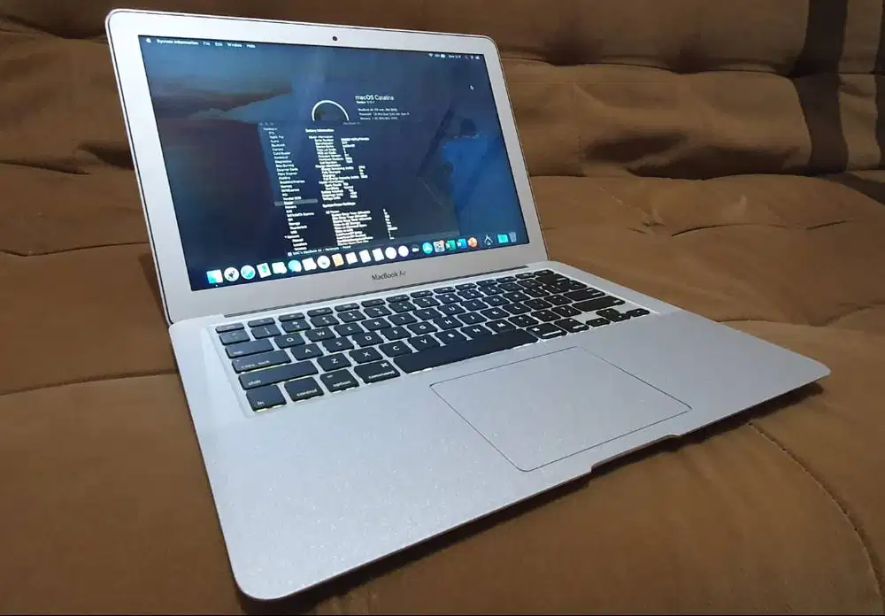 Macbook Air 13inc i5 4GB 128GB