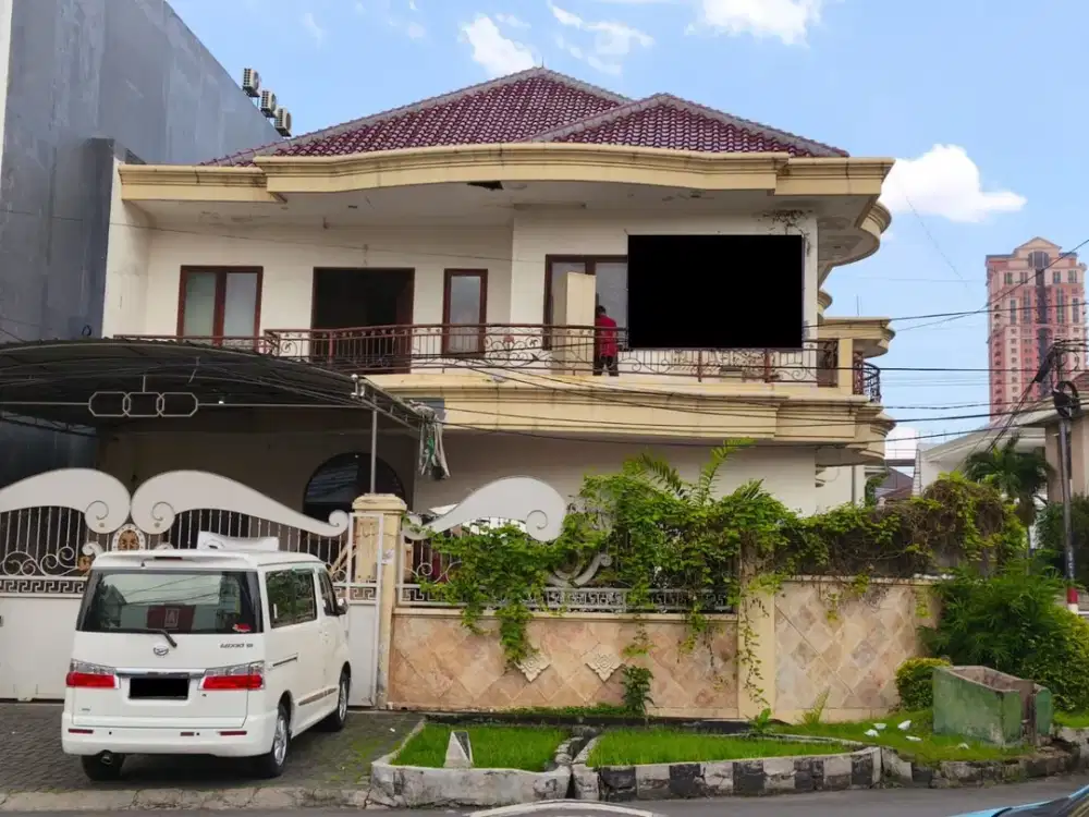 DIJUAL RUMAH AREA KOMERSIAL RAYA DARMO PERMAI ‼