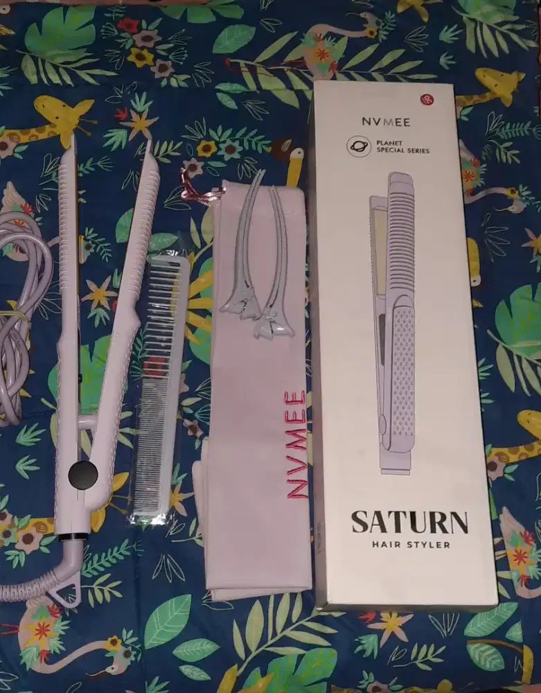 Catokan rambut NVMEE series saturn