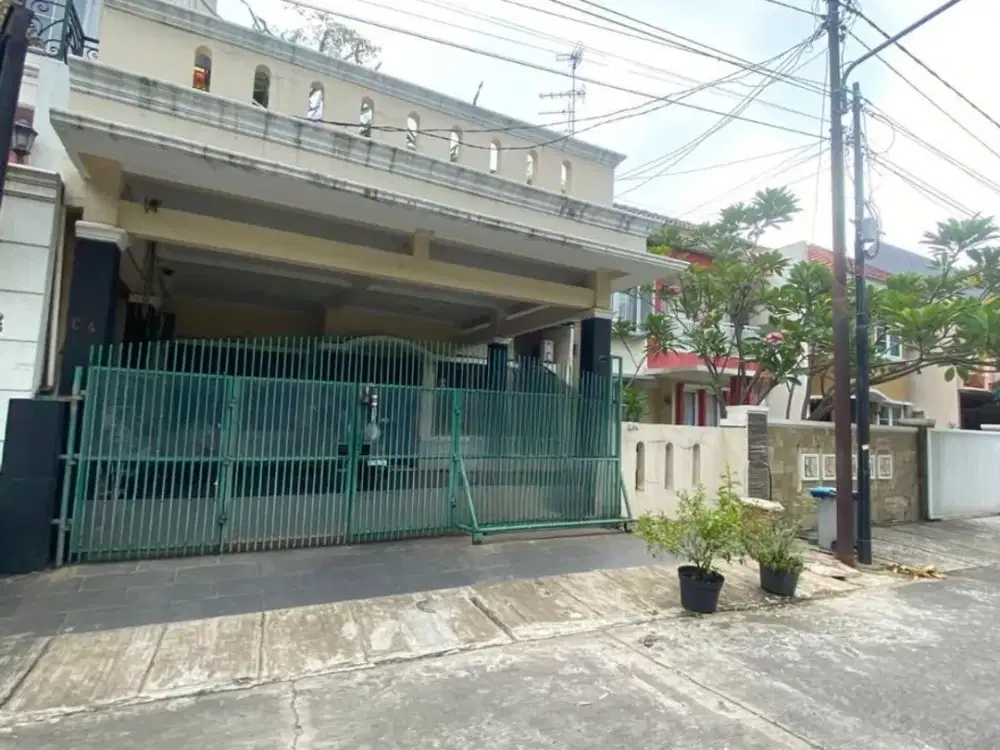 Murah !! DIJUAL RUMAH 2 LANTAI 8X20 GADING ARCADIA SUDAH DIRENOVASI