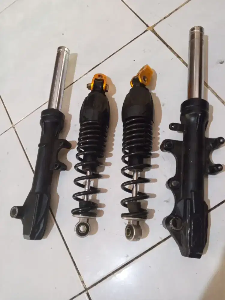 Shockbreaker Depan Belakang
