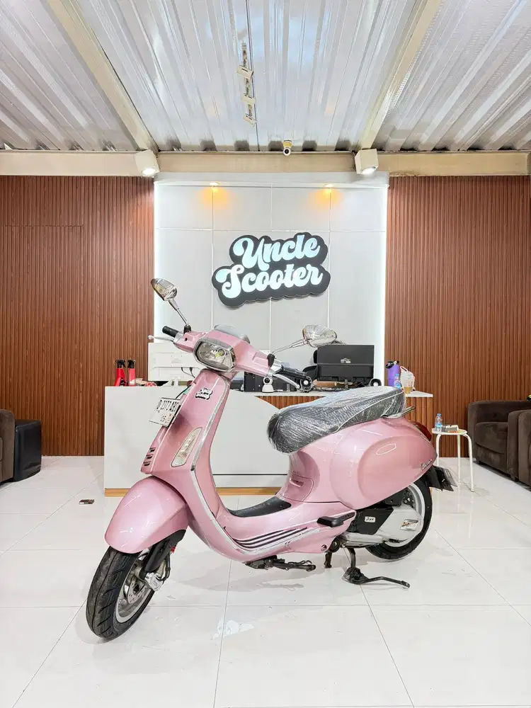 Vespa Sprint 150 Iget Abs 2018 Merah Muda