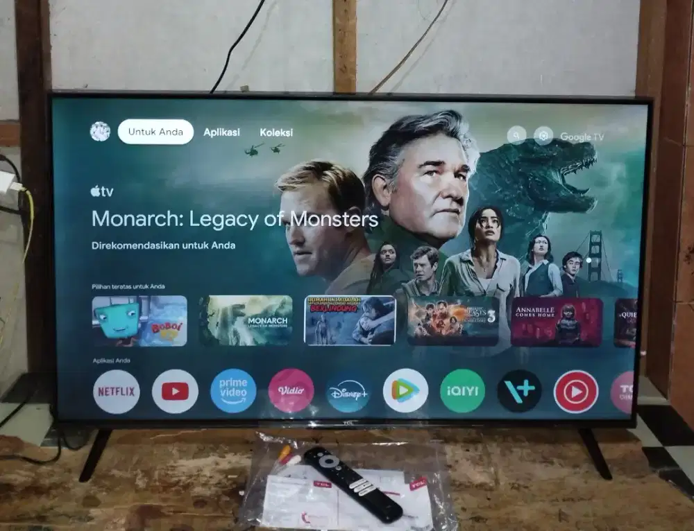 GOOGLE TV 43in TCL 4K UHD Bezelles kondisi baik normal jaya lengkap