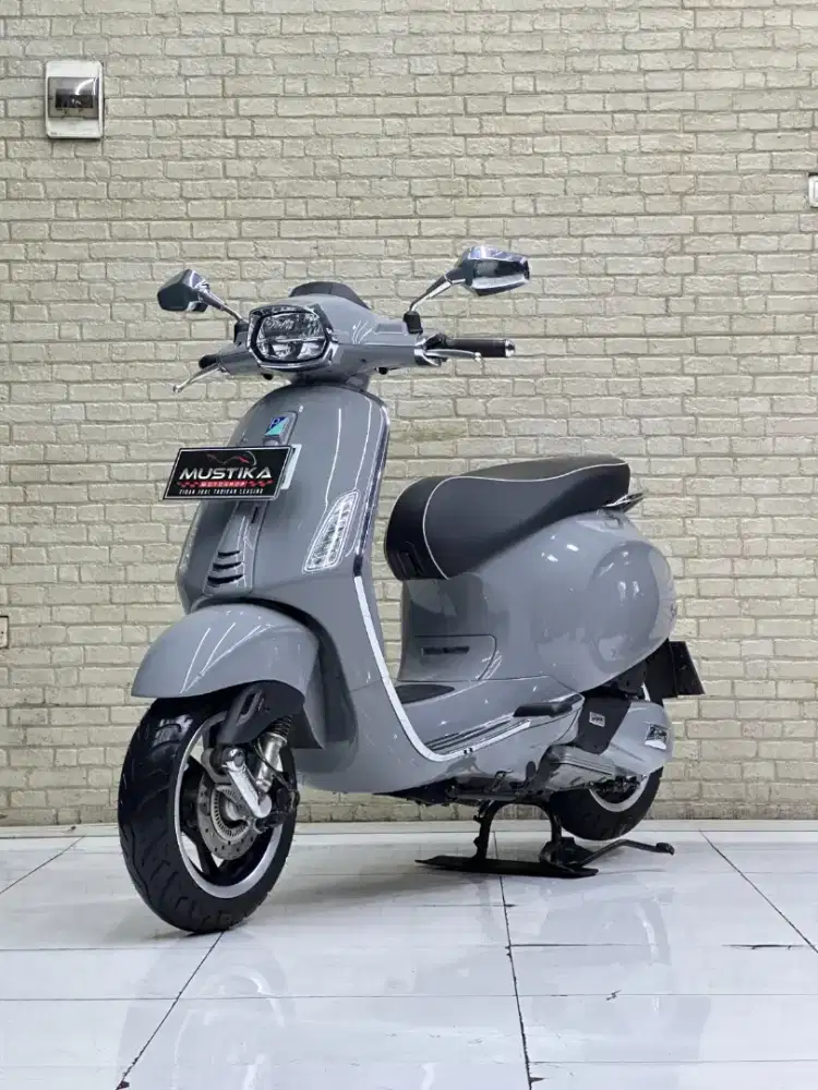 WARNA FAVORIT‼️ VESPA SPRINT ABS PMK 2025 MULUS NOPOL W ODO 9RB
