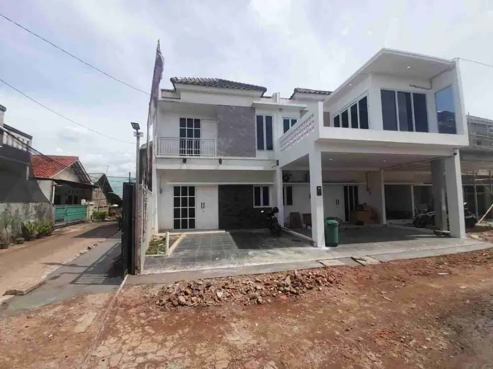 Cluster mewah 2lantai dinding ful batamerah dijatibening lokasi dekat stasiun LRT Jatibening