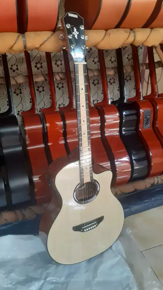 GITAR AKUSTIK Elektrik