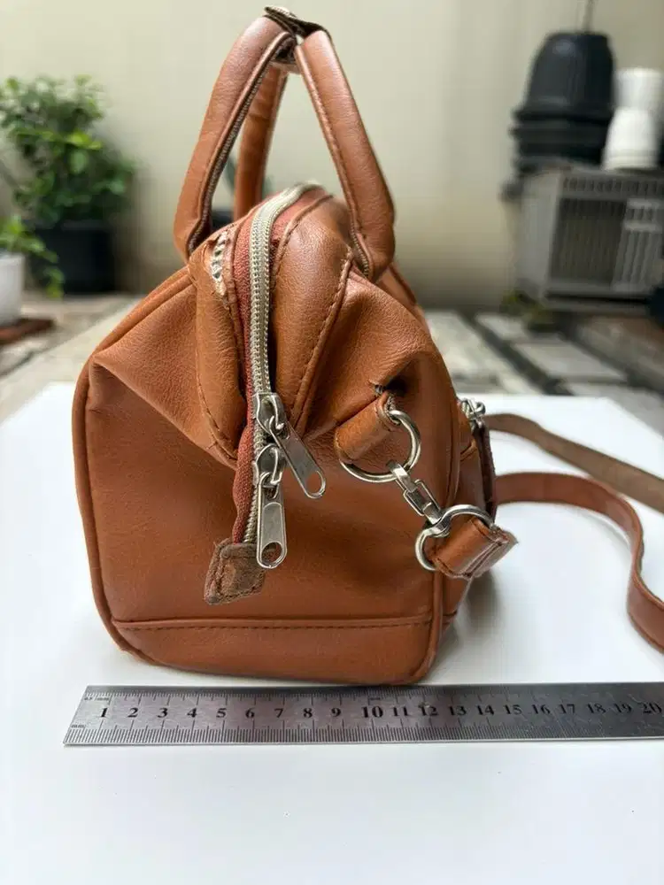 Jual tas selempang second harga murmer