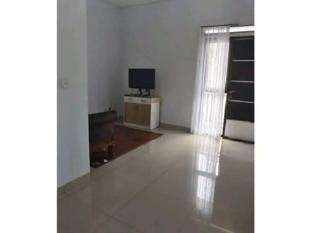 Rumah 2 Lantai Siap Huni Di Komplek Sayap Arcamanik Dekat Sport Jabar Ref.05181