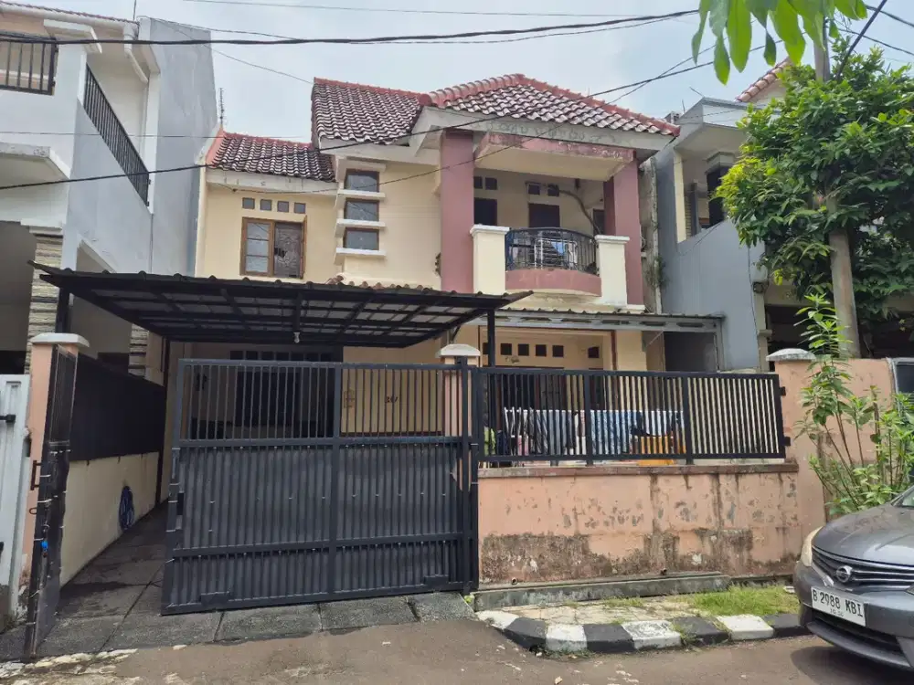 Rmh 2lt di Kemang Pratama 3 , LT 135, KT3+1, dekat sekolah, pertokoan, mall, RS, Exit tol hanya 2km..strategis