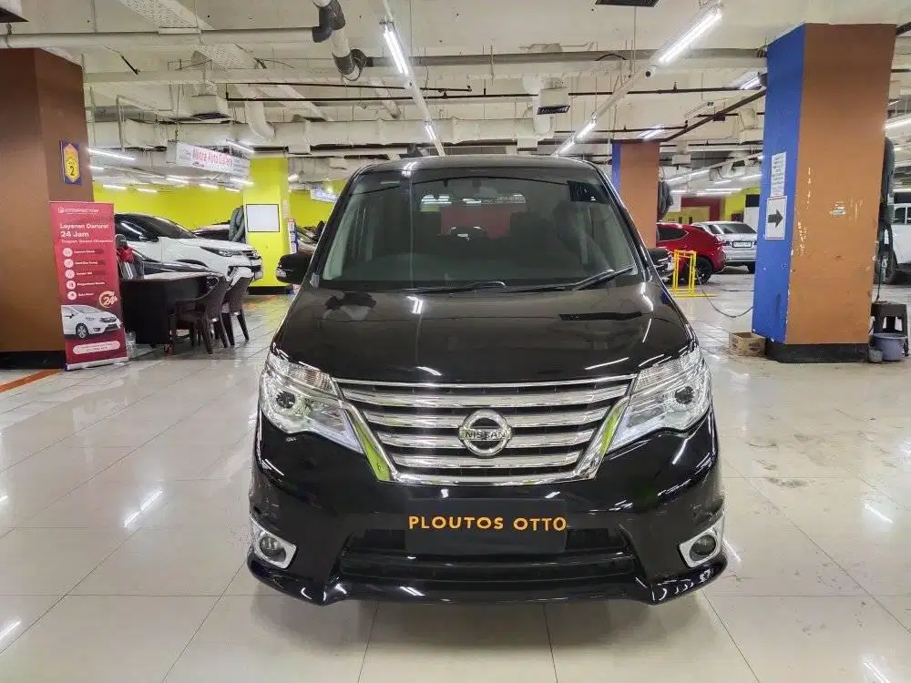 Nissan Serena HWS 2015 AT