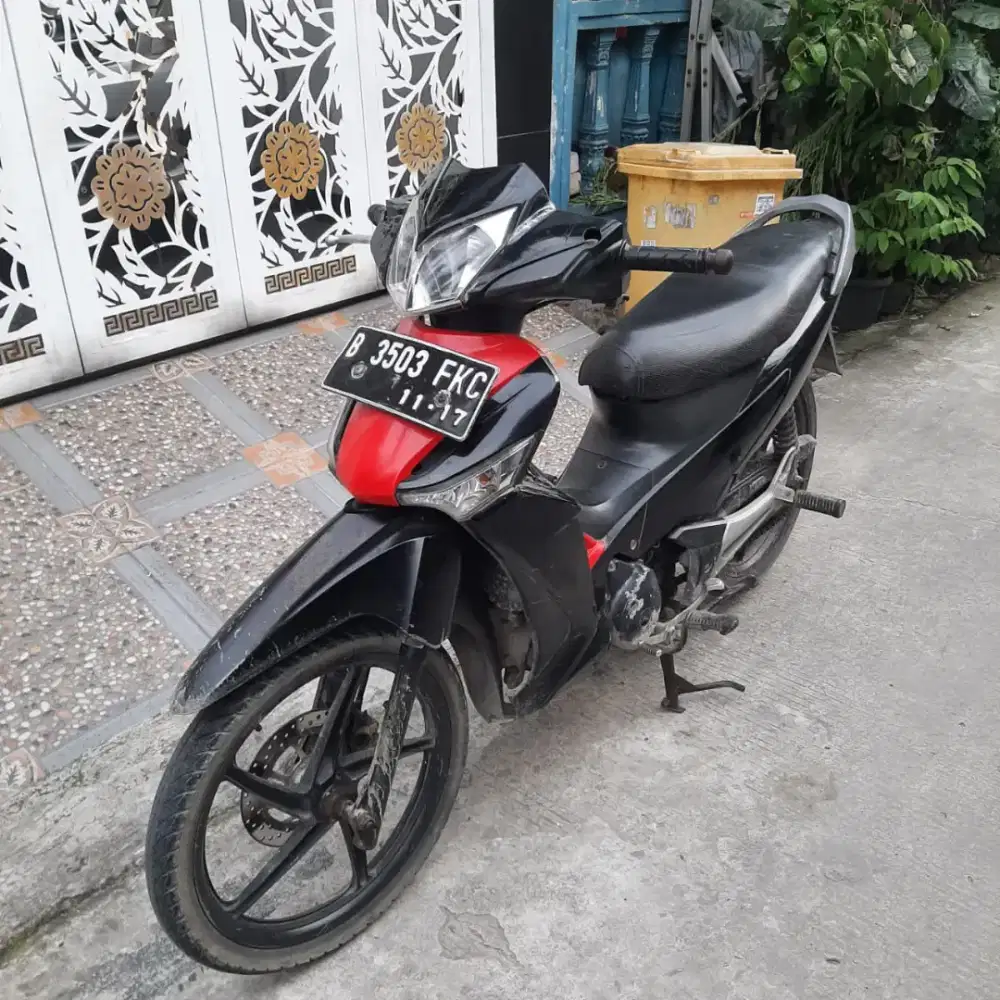 Honda Supra X 125 CW DD 2012 Karbu,ss lengkap mesin bagus plat BKS KAB