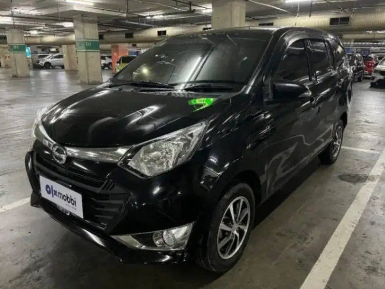 LOW DP Daihatsu Sigra 1.2 R Bensin-AT 2018 KKT