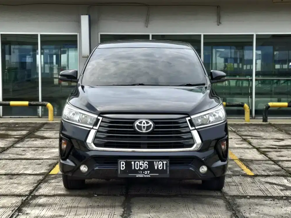 Toyota innova G 2.0 AT. Lux. Tahun 2021. Hitam. Low km. Perfect cond
