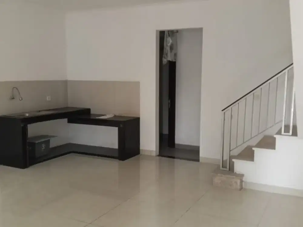 Rumah 3 kamar golf island pik termurah siap huni