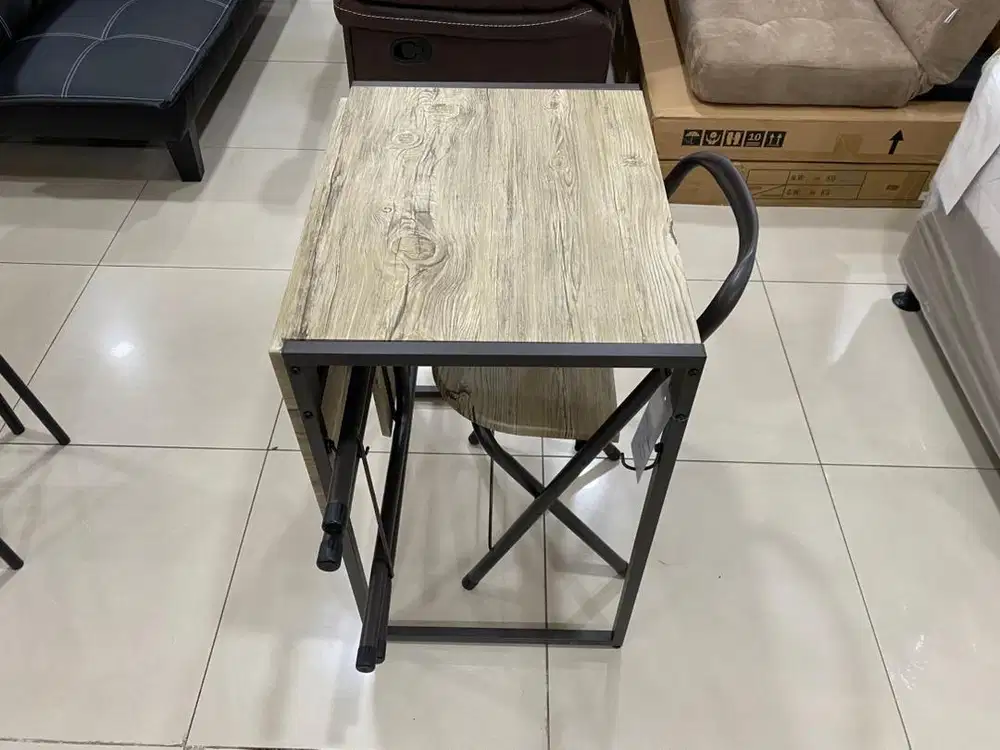 Meja Lipat Minimalis