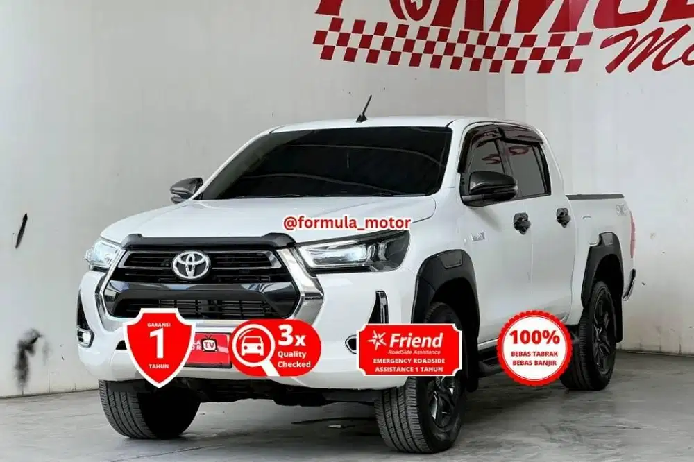 Toyota Hilux V Double Cabin 4x4 2.4 AT 2023