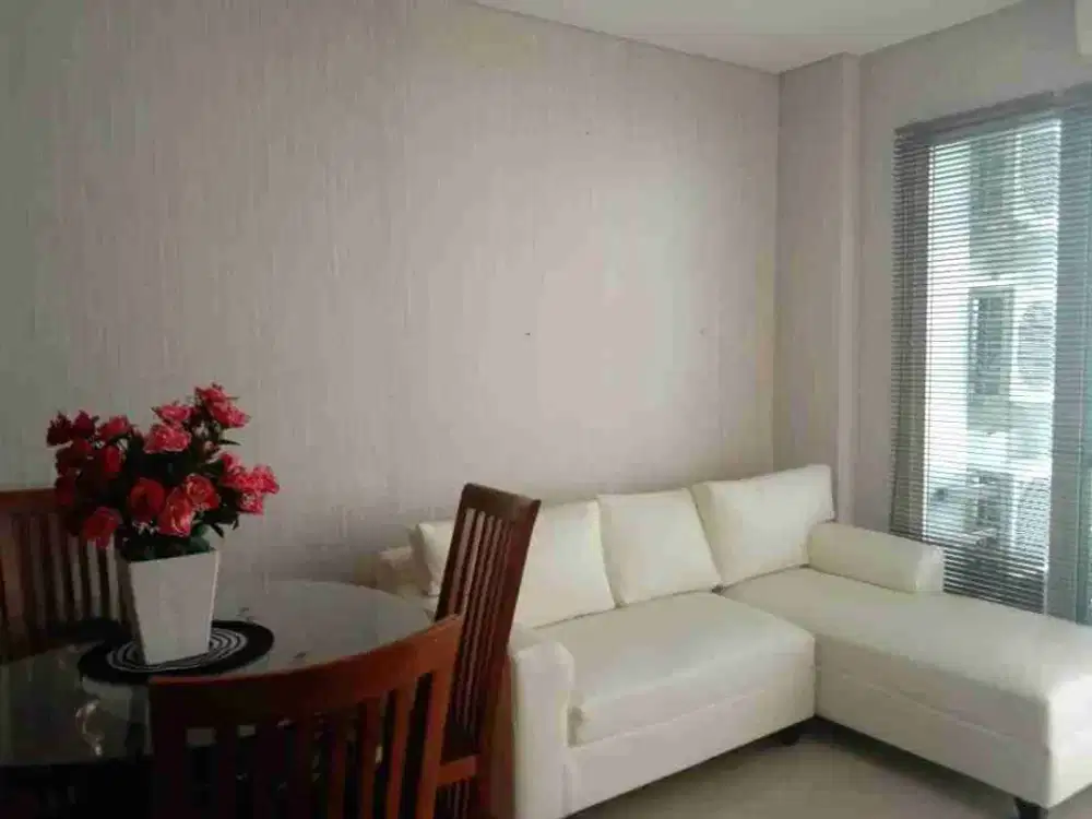 Disewakan Thamres 2BR furnished sebelah mall Grand indonesia