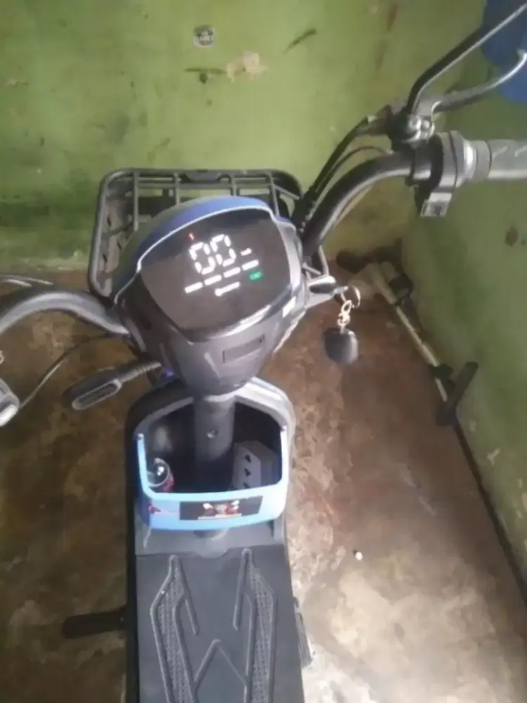 Sepeda listrik jual cepat