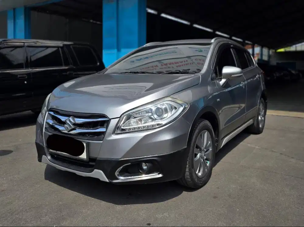 (TDP 17 Juta) Suzuki SCross AT Matic 2016