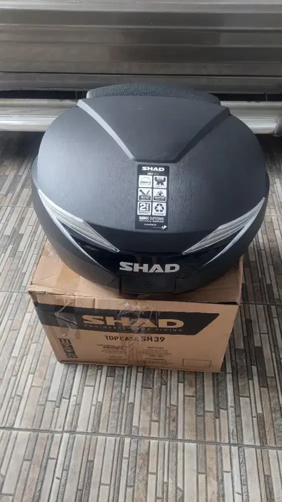 BOX SHAD SH39 LIKE NEW FULL SET