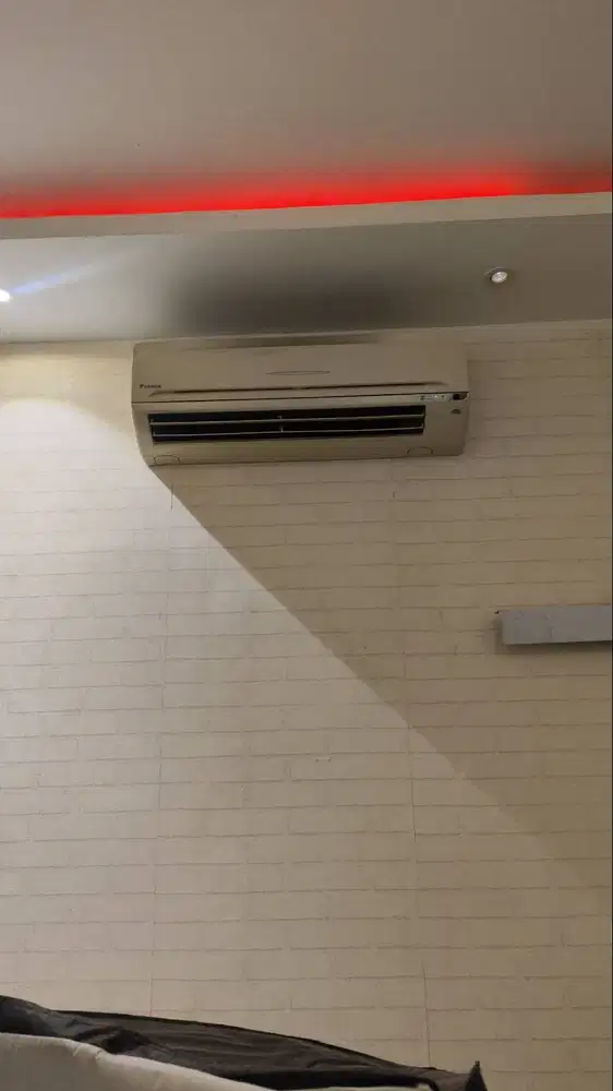 SECOND DAIKIN AC 1 PK