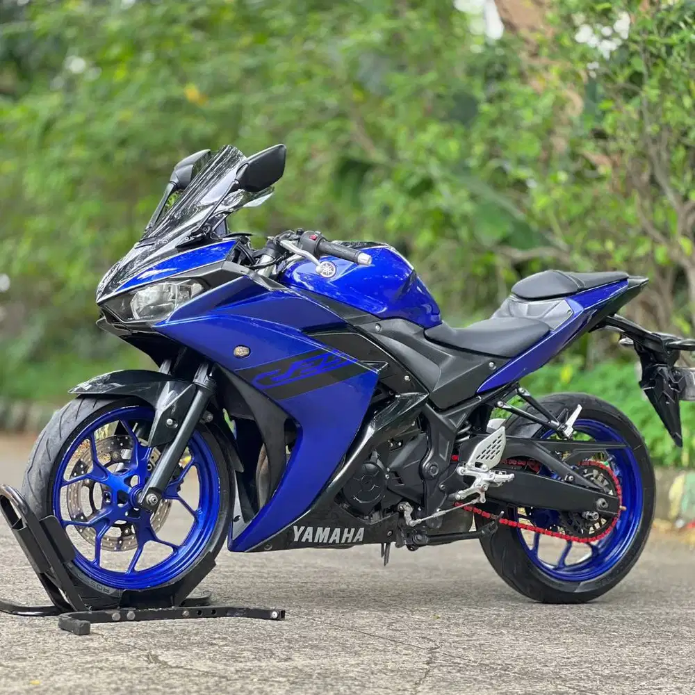 YAMAHA R25 V1 2018 BIRU KM RENDAH PAJAK PANJANG GAS BRUTAL