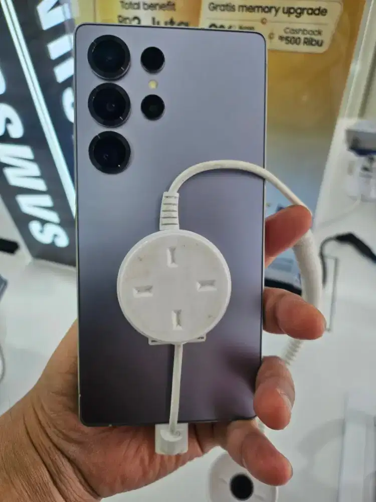 SAMSUNG GALAXYNYA PROMO AKHIR TAHUN BENFIT HINGGA 5JUTAAN