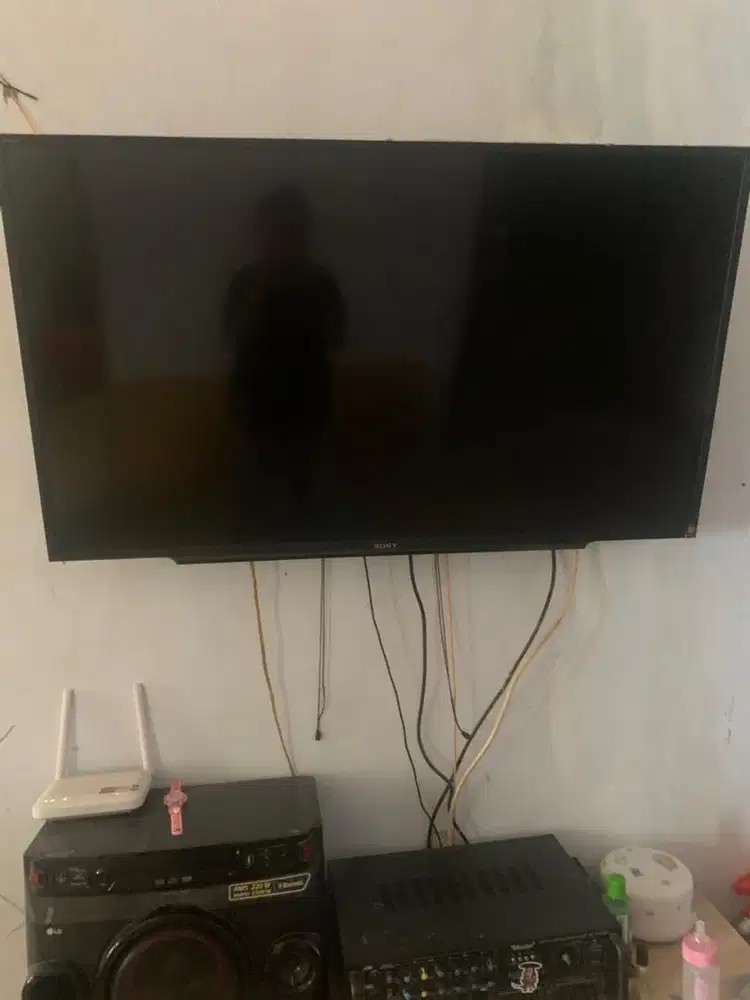 SMART TV SONY (Bekas / Nego)