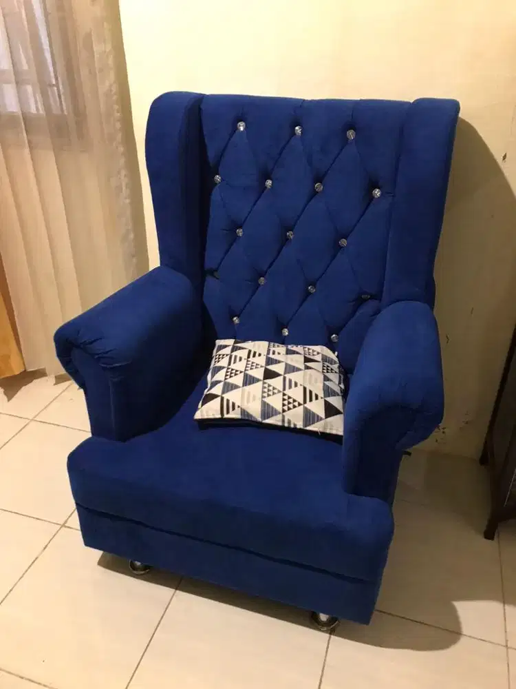sofa ruang tamu lengkap