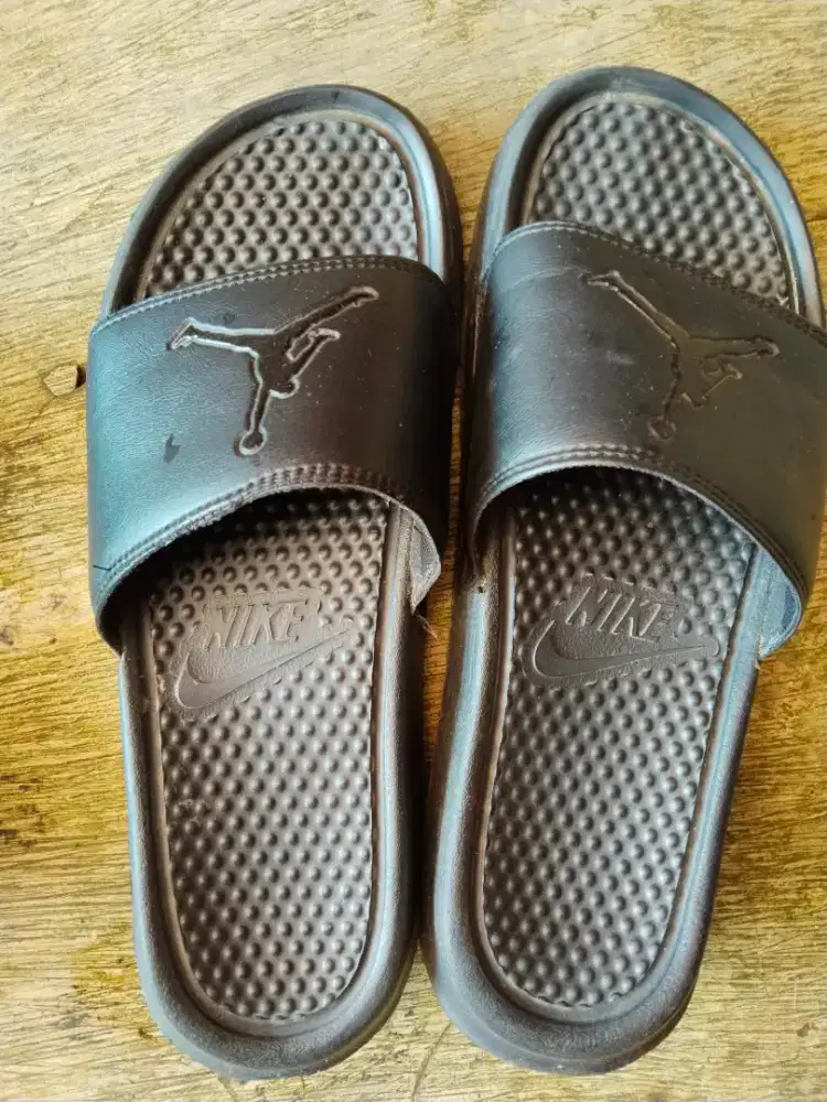 Sendal Selop Jumbo 2 Pasang Hitam