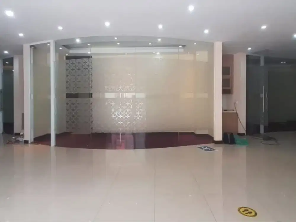 DISEWAKAN MINI BUILDING 2 LANTAI – PRIME AREA KEBAYORAN BARU