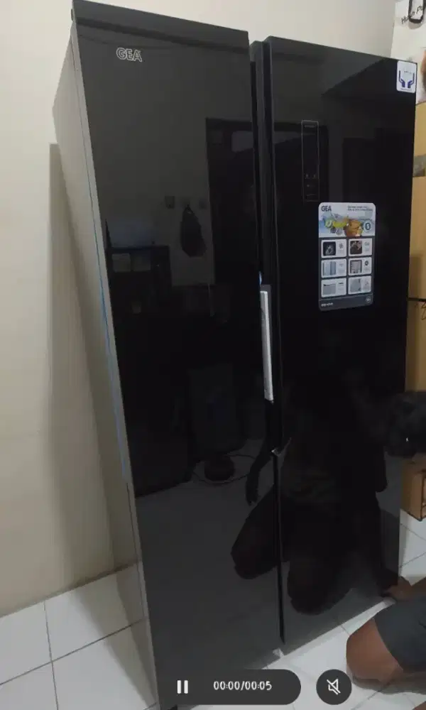 Kulkas Gea side by side G2D-472 Black kaca