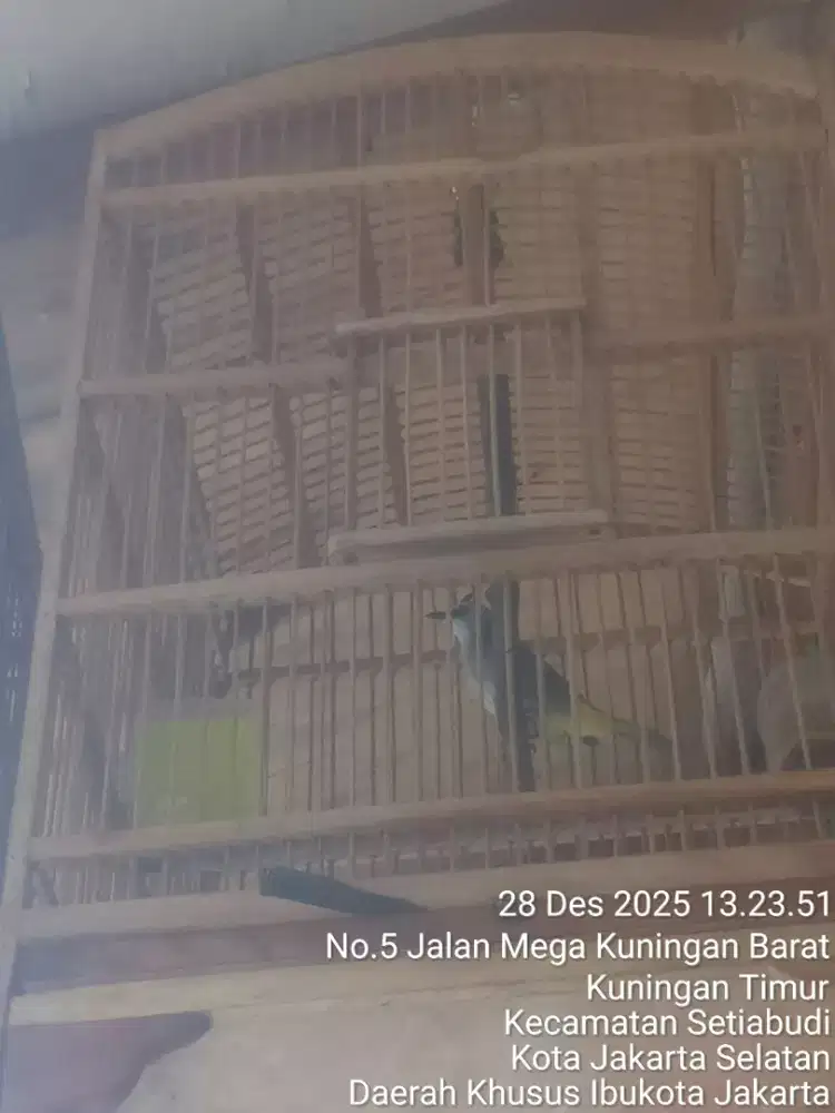 JUAL SANTAI SAMBIL NGOPI