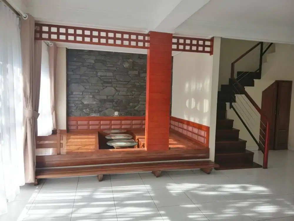 Rumah Cantik Budisari Bandung Siap Huni Lokasi dekat Pusat perbelanjaa