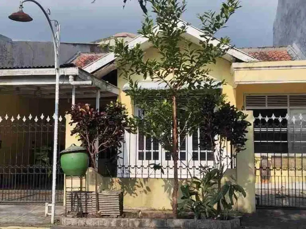 RUMAH PERUM SAWOJAJAR DUA MALANG