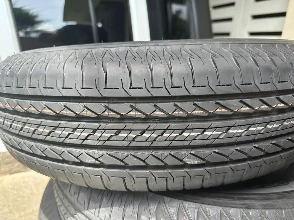 Bridgestone Dueler HL 195 / 80 / R 15 Copotan Jimny