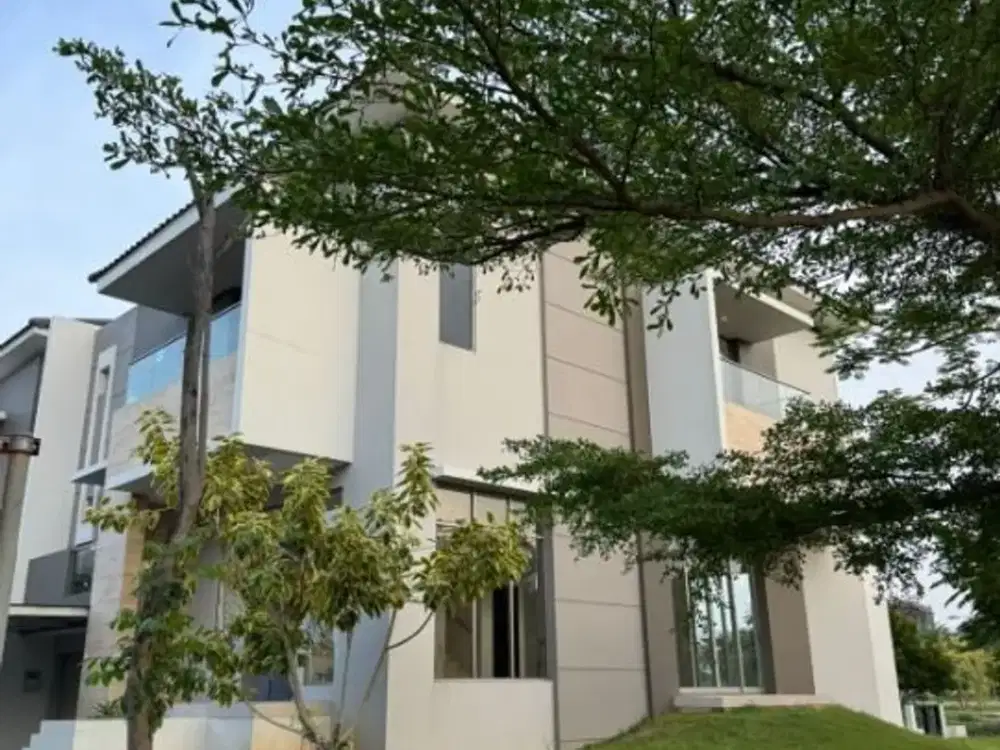 Rumah 3 Fasad Di Golf Island PIK