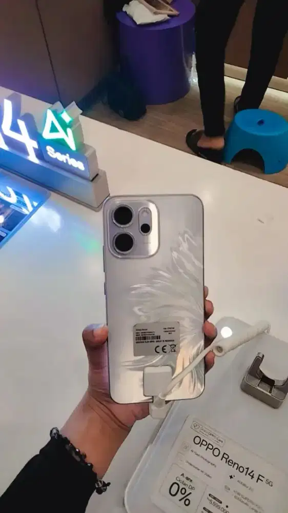 Oppo Reno 14 F 5G