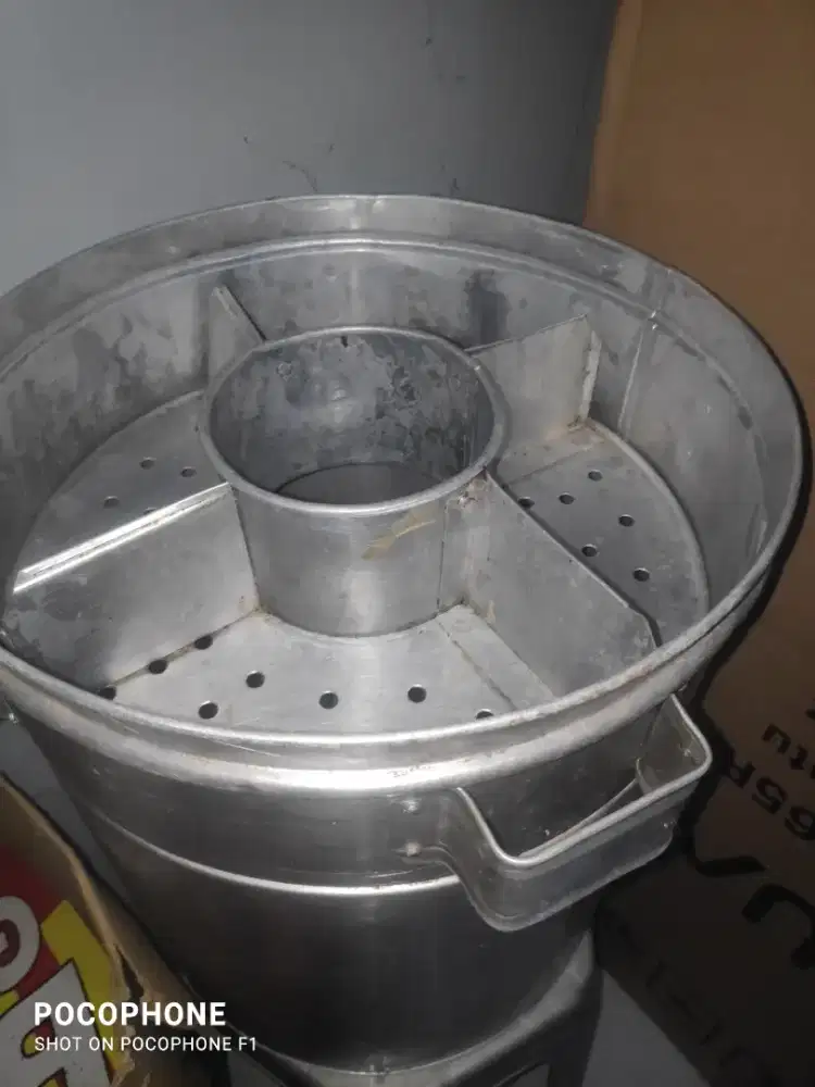 Dandang sekat ukuran 36 bekas