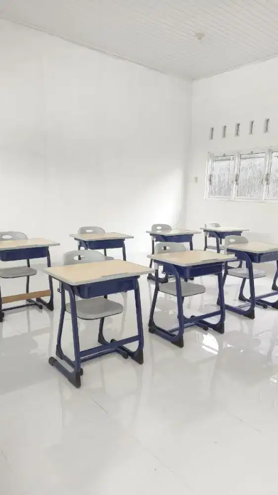 Auric Set Meja dan Kursi  Sekolah
